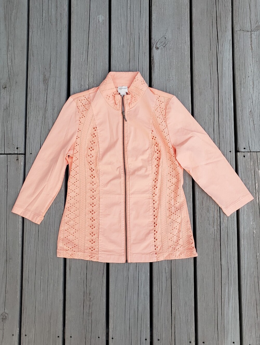 CHICO’S Zenergy Eyelet Lace Jacket NECTARINE Size 00